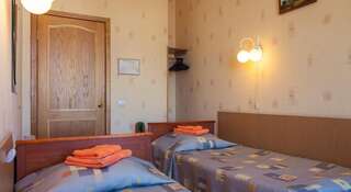 Гостиница Эспланада Санкт-Петербург Двухместный номер эконом-класса с 2 отдельными кроватями-1